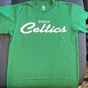 Adidas Boston Celtics T-Shirt size medium